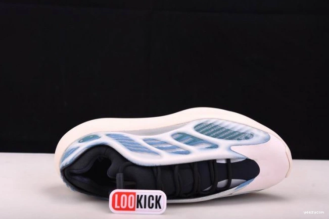 YEEZY ADIDAS 700 V3 GY0260 0922